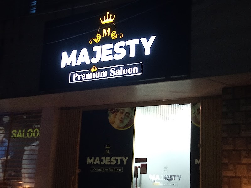 Majesty premium saloon