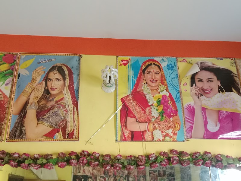 borsha beuty parlour
