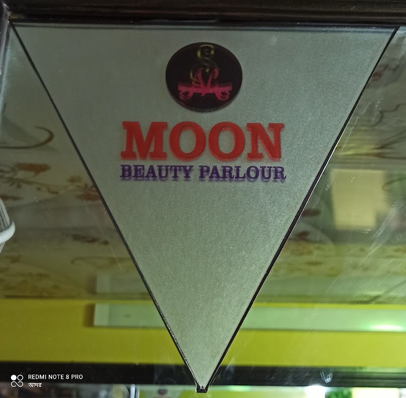 Moon Beauty parlour