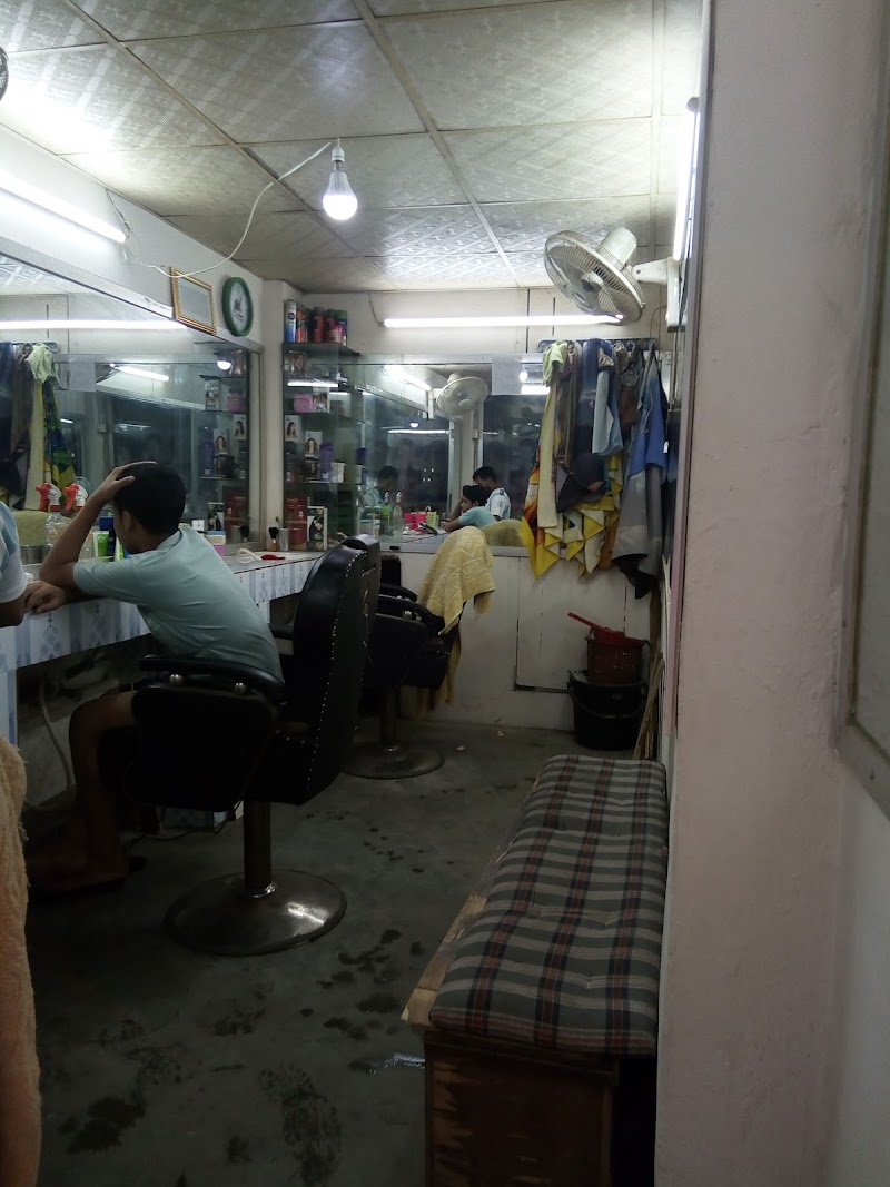 Akash Hair Cutting Salon