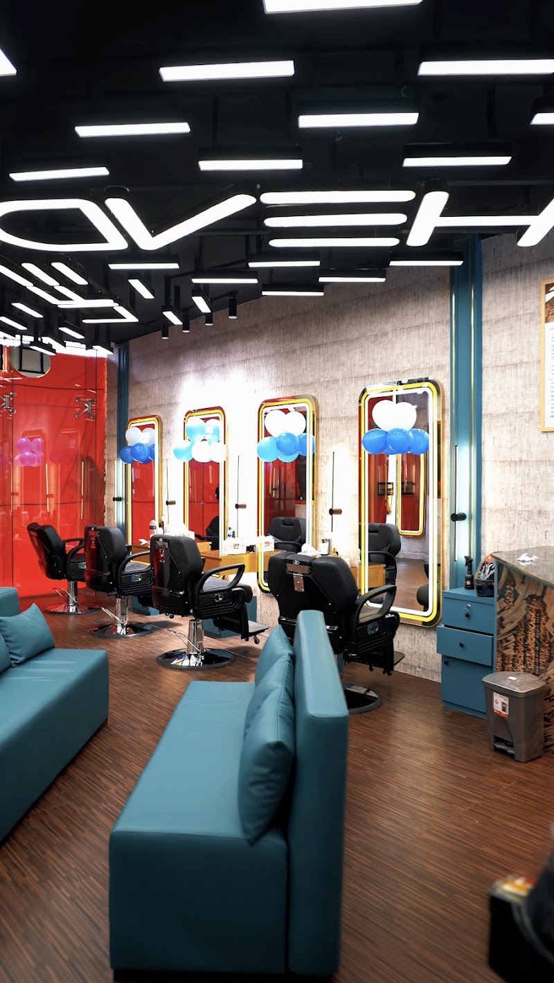 HEADSHOT Lifestyle Saloon Dhanmondi Premium